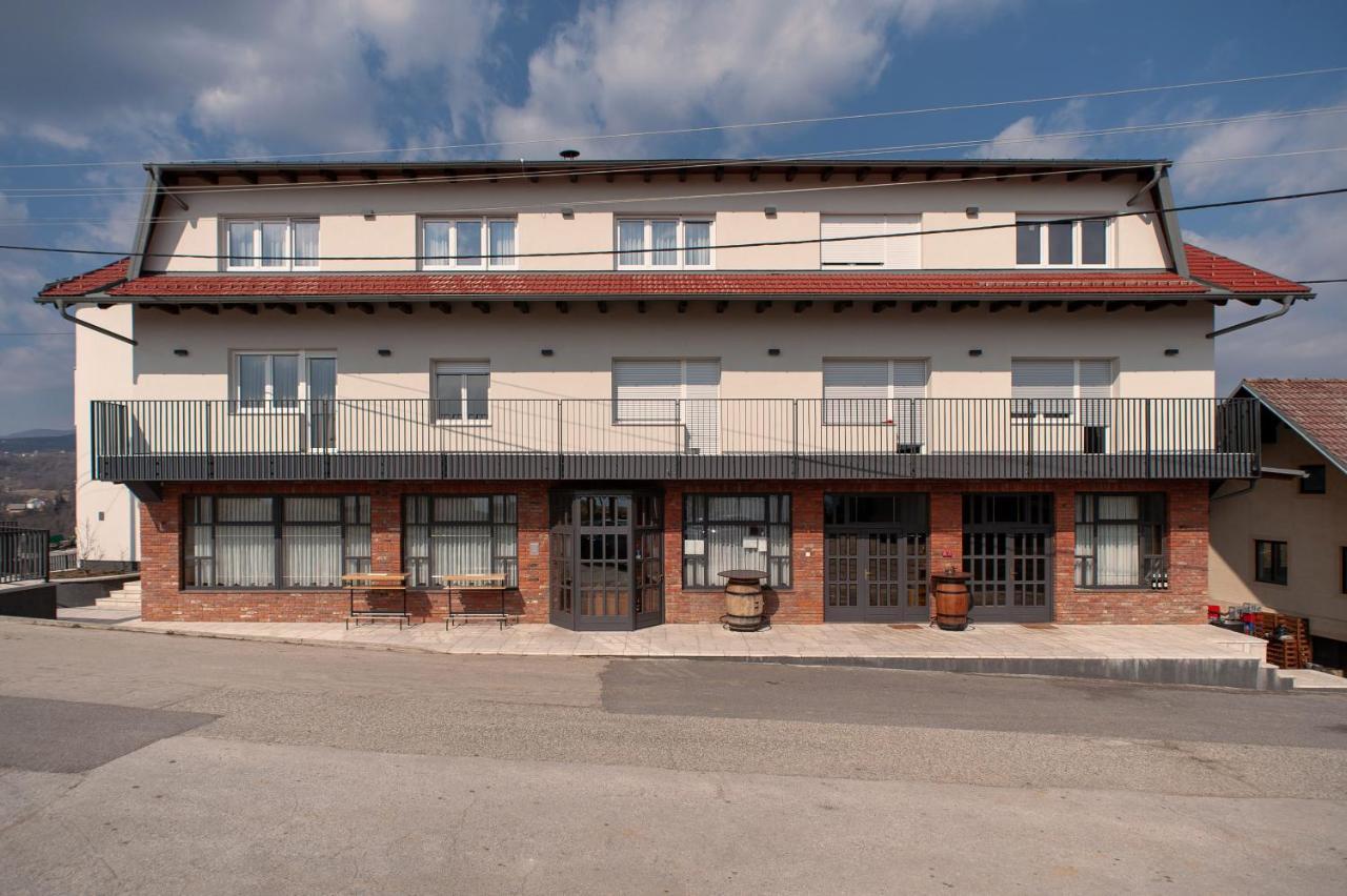 Guesthouse Frlan Ozalj Exterior photo