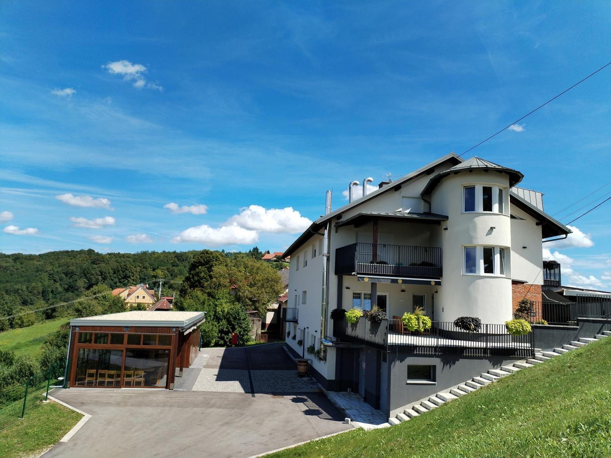 Guesthouse Frlan Ozalj Exterior photo